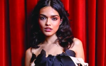 rachel zegler defended online after troll tries to shame her over body hair amid snow white release rachel zegler defended online after troll tries to shame her over body hair amid snow white release