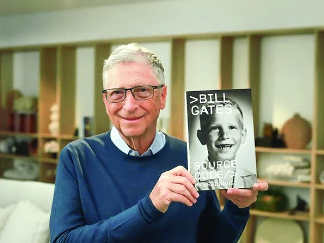 gates shares in his book that he grew up feeling like a misfit photo file gates shares in his book that he grew up feeling like a misfit photo file