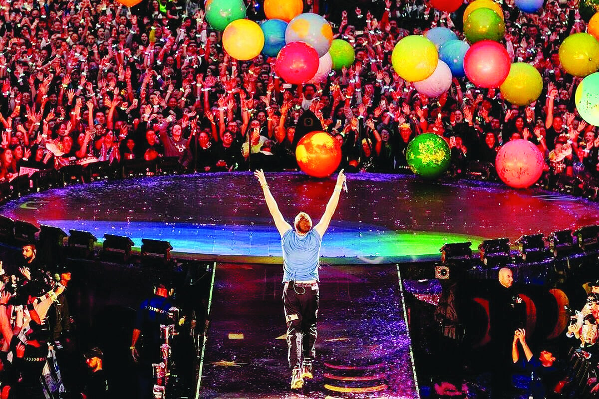 coldplay performed to a packed crowd in mumbai photo afp