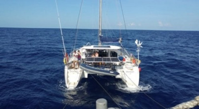 pakistan navy rescues portuguese family off somali coast pakistan navy rescues portuguese family off somali coast