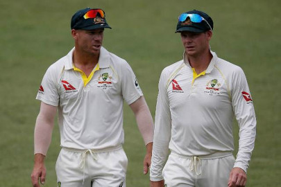 door still open for warner insists cricket australia chief