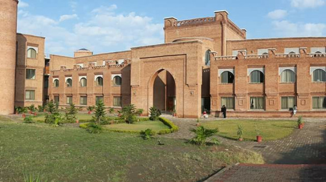 photo uet peshawar