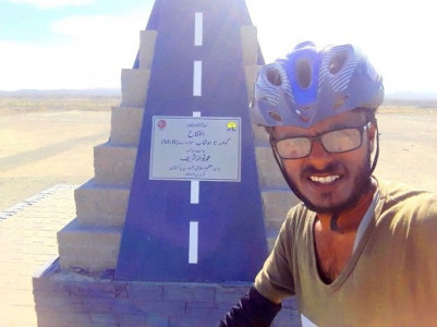 pakistani cyclist peddles across the country in 186 days