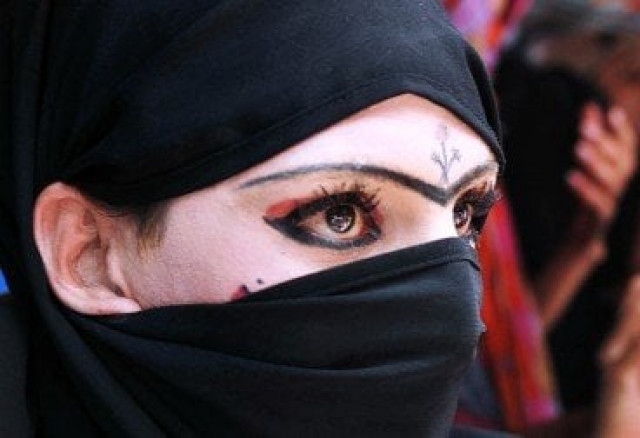 quot no one cares about the violence against transgender persons two days ago a transgender was shot dead in mansehra and the police actually aided the culprit in fleeing who was caught by local there quot rights activist laments photo afp quot no one cares about the violence against transgender persons two days ago a transgender was shot dead in mansehra and the police actually aided the culprit in fleeing who was caught by local there quot rights activist laments photo afp