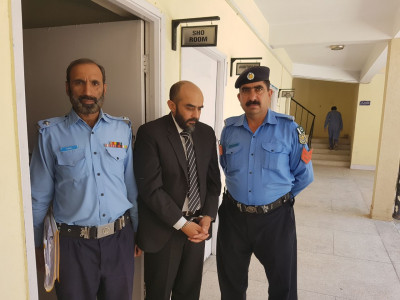 us diplomat s chief security official arrested for obstructing justice