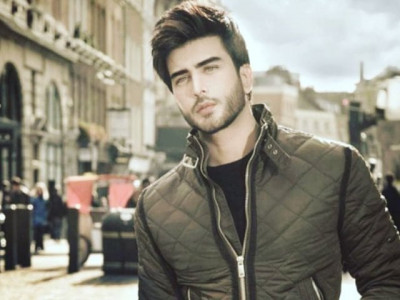 imran abbas signs his first hollywood film imran abbas signs his first hollywood film