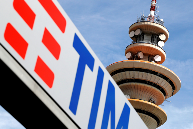 telecom italia tower is seen at the headquarter in rozzano neighbourhood of milan italy may 25 2016 photo reuters telecom italia tower is seen at the headquarter in rozzano neighbourhood of milan italy may 25 2016 photo reuters