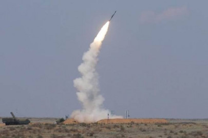 saudi arabia says it intercepts houthi missiles over riyadh saudi arabia says it intercepts houthi missiles over riyadh