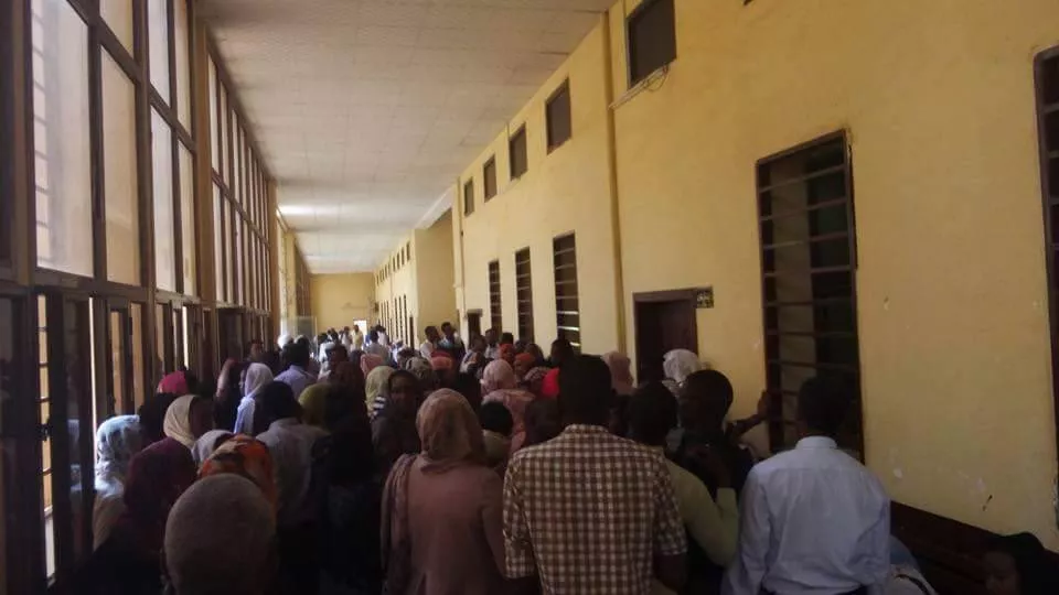 the court is full people gathered to support noura for her last trial photo courtesy twitter sodfadaaji the court is full people gathered to support noura for her last trial photo courtesy twitter sodfadaaji