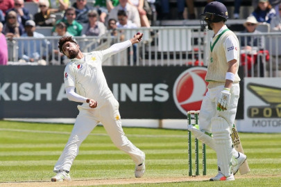 pakistan fret over mohammad amir injury pakistan fret over mohammad amir injury