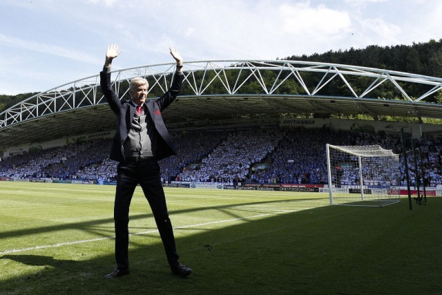 merci arsene arsenal fans were united as they showed appreciation for the manager that has transformed the club in the last two decades photo afp merci arsene arsenal fans were united as they showed appreciation for the manager that has transformed the club in the last two decades photo afp