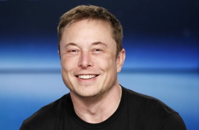 spacex founder elon musk smiles at a press conference following the first launch of a spacex falcon heavy rocket at the kennedy space center in cape canaveral florida us february 6 2018 photo reuters spacex founder elon musk smiles at a press conference following the first launch of a spacex falcon heavy rocket at the kennedy space center in cape canaveral florida us february 6 2018 photo reuters