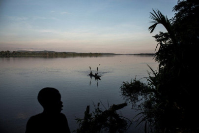 un warns of violence as 14 000 people flee central african republic un warns of violence as 14 000 people flee central african republic