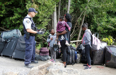 canada granting refugee status to fewer illegal border crossers canada granting refugee status to fewer illegal border crossers