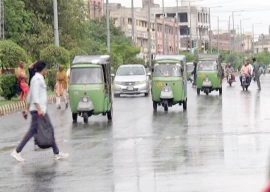 rain or dry spell contrasting forecasts from pdma and pmd have left lahoris guessing