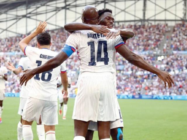 jean philippe mateta takes the acclaim after giving france the lead against new zealand in marseille photo afp jean philippe mateta takes the acclaim after giving france the lead against new zealand in marseille photo afp
