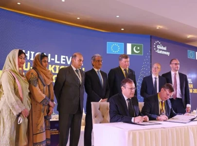 climate pakistan eib sign 100m agreement