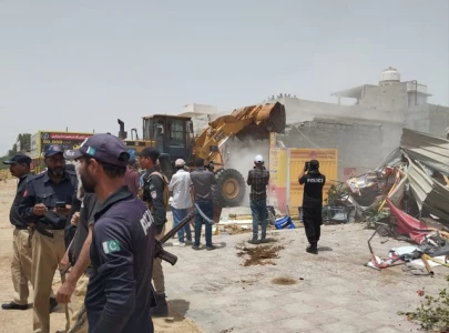 kda reclaims land amid resistance