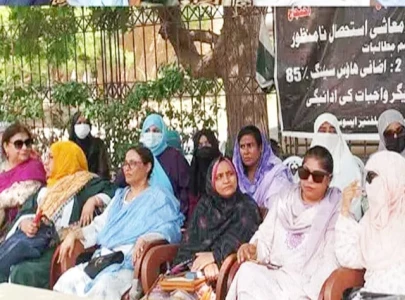 parents urge cm to intervene as ku boycott enters second month