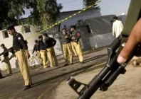 accomplices injure two suspected criminals