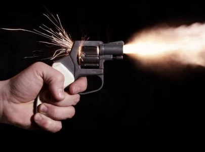 trader gunned down minor son injured trader gunned down minor son injured