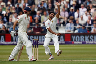 hasan ali stars as england lose three in opening session