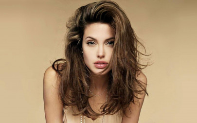 angelina jolie s transformation through the years angelina jolie s transformation through the years