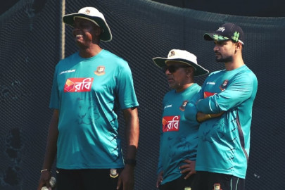 bangladesh retain walsh as head coach bangladesh retain walsh as head coach