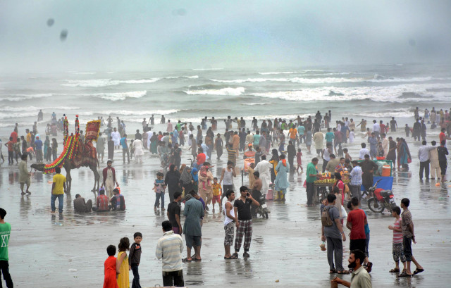 the judicial commission barred the dha from allowing private restaurants along the beach to continue releasing sewage into the sea photo mohammad noman express file the judicial commission barred the dha from allowing private restaurants along the beach to continue releasing sewage into the sea photo mohammad noman express file