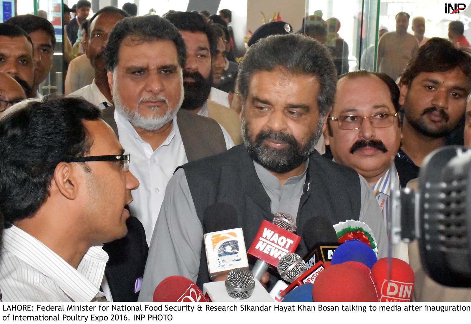 federal minister for national food security and research sikandar hayat khan bosan talking to media photo inp