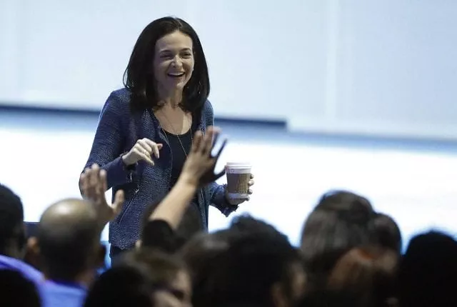 facebook 039 s chief operating officer sheryl sandberg arrives to watch ceo mark zuckerberg speak at facebook 039 s annual f8 developers conference in san jose california us may 1 2018 photo reuters facebook 039 s chief operating officer sheryl sandberg arrives to watch ceo mark zuckerberg speak at facebook 039 s annual f8 developers conference in san jose california us may 1 2018 photo reuters