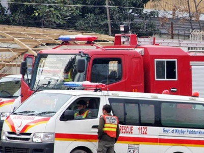 six injured in clinic gas blast six injured in clinic gas blast