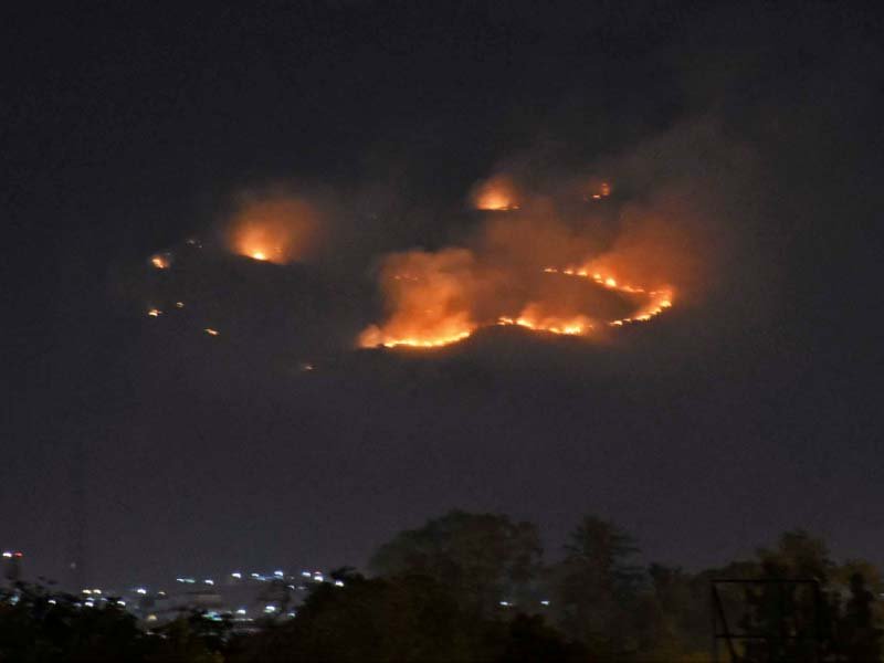 one of the fires that erupted in the margalla hills photo online