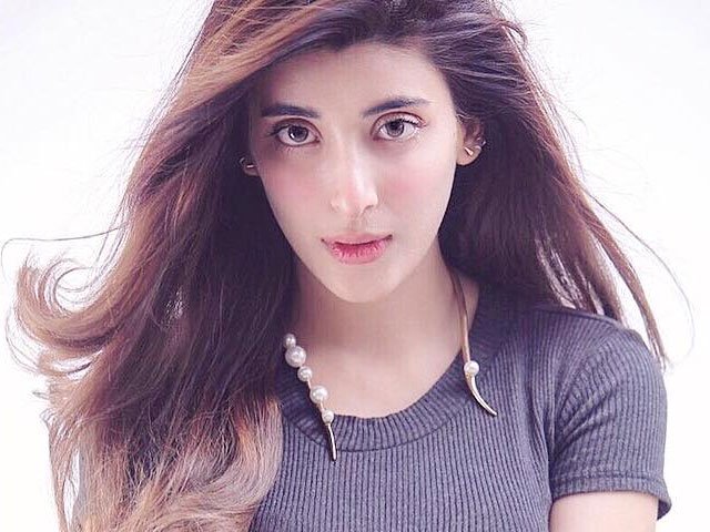 photo instagram urwa hocane