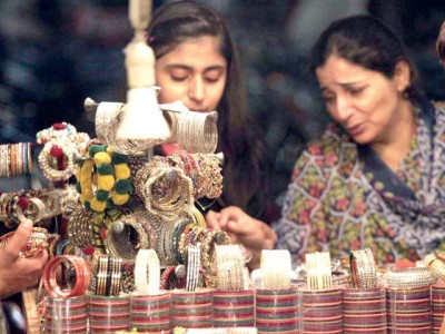 shoppers flood markets ahead of eid shoppers flood markets ahead of eid
