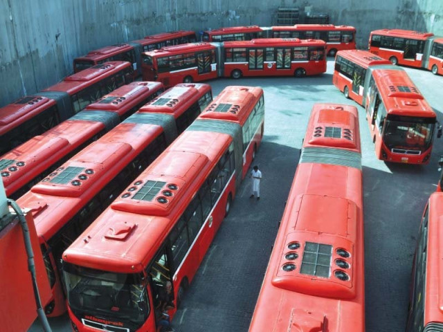 metro busses stand parked after drivers went on a strike photo zafar aslam express metro busses stand parked after drivers went on a strike photo zafar aslam express