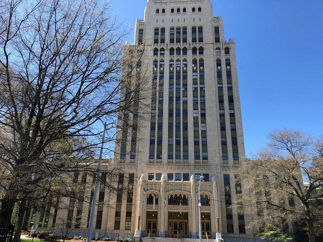 a view of atlanta 039 s city hall in atlanta georgia us march 31 2018 photo reuters a view of atlanta 039 s city hall in atlanta georgia us march 31 2018 photo reuters