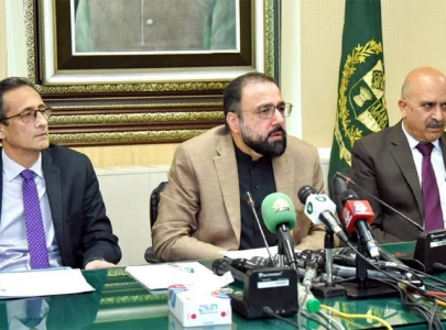 pilgrims allowed to pay fee in installments in hajj policy 2025