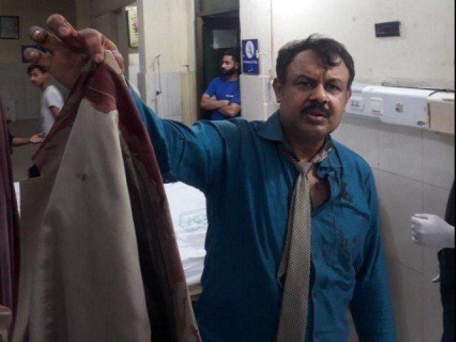 anchorperson was on his way home from the airport when his vehicle was intercepted he was taken out from the car and assaulted kharal was then moved to lahore services hospital for medical treatment photo muhammad shehzad