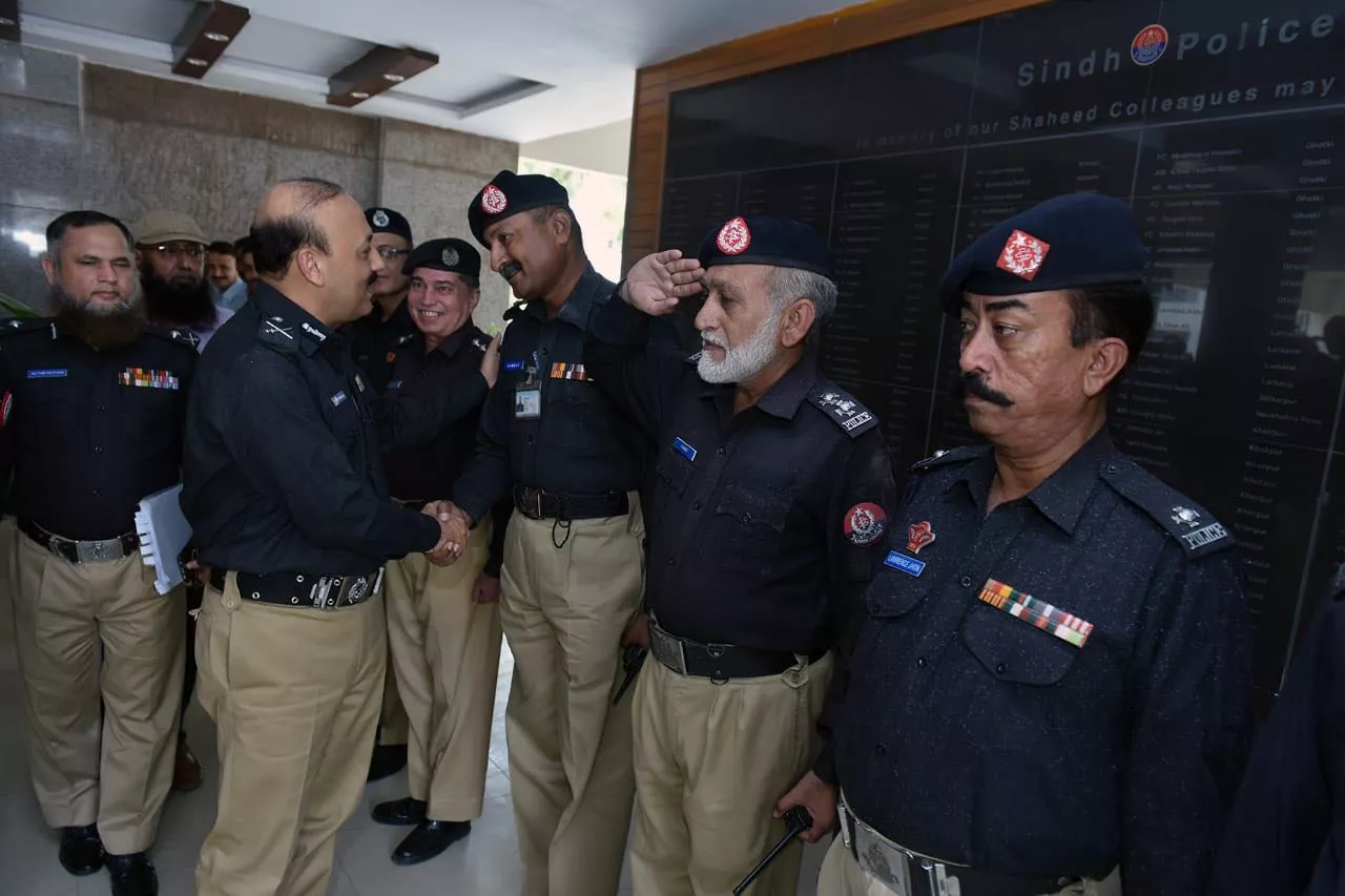 ad khowaja being seen off by senior police officers at the central police office photo courtesy central police office ad khowaja being seen off by senior police officers at the central police office photo courtesy central police office