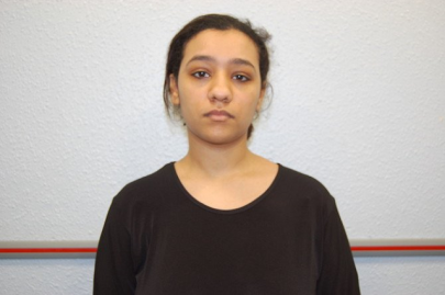 mum and daughter jailed over london terror plot