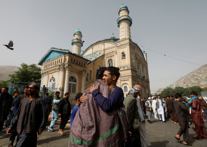 taliban enter afghan capital to mark eid ceasefire hugs and selfies elsewhere taliban enter afghan capital to mark eid ceasefire hugs and selfies elsewhere