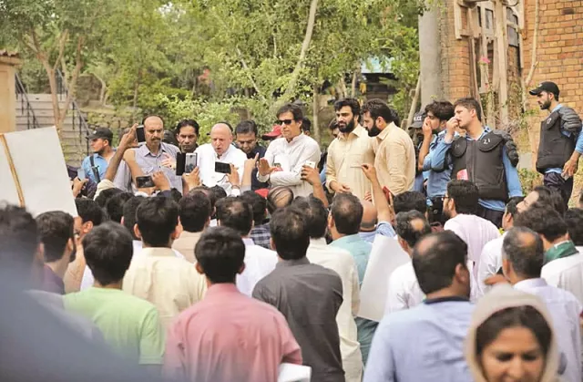 majority of the protesters present at bani gala are from constituencies of punjab and khyber pakhtunkhwa photo online majority of the protesters present at bani gala are from constituencies of punjab and khyber pakhtunkhwa photo online