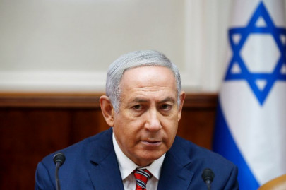 netanyahu meets king abdullah in jordan for rare talks