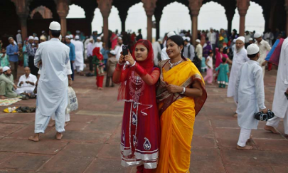 unidentified girl gives eid hugs in moradabad