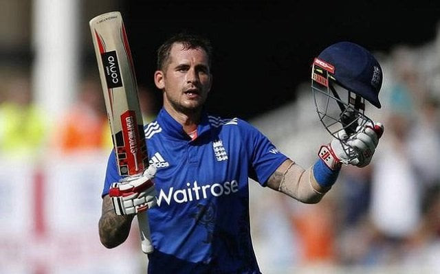 it looked as though england would go past the 500 run barrier before a few late wickets caused the run flow to dry up slightly photo reuters it looked as though england would go past the 500 run barrier before a few late wickets caused the run flow to dry up slightly photo reuters