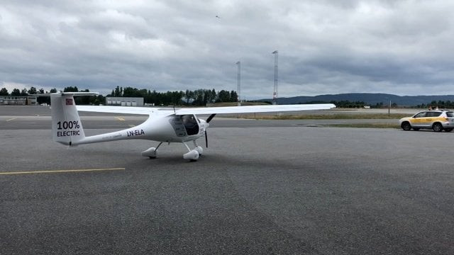 norway has tested a two seater electric plane predicting a start to passenger flights by 2025 if new aviation technologies match a green shift that has made norwegians the world 039 s top buyers of electric cars as reuters 039 alister doyle discovered jim drury reports photo reuters norway has tested a two seater electric plane predicting a start to passenger flights by 2025 if new aviation technologies match a green shift that has made norwegians the world 039 s top buyers of electric cars as reuters 039 alister doyle discovered jim drury reports photo reuters