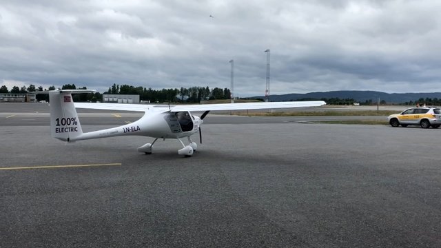 norway has tested a two seater electric plane predicting a start to passenger flights by 2025 if new aviation technologies match a green shift that has made norwegians the world 039 s top buyers of electric cars as reuters 039 alister doyle discovered jim drury reports photo reuters