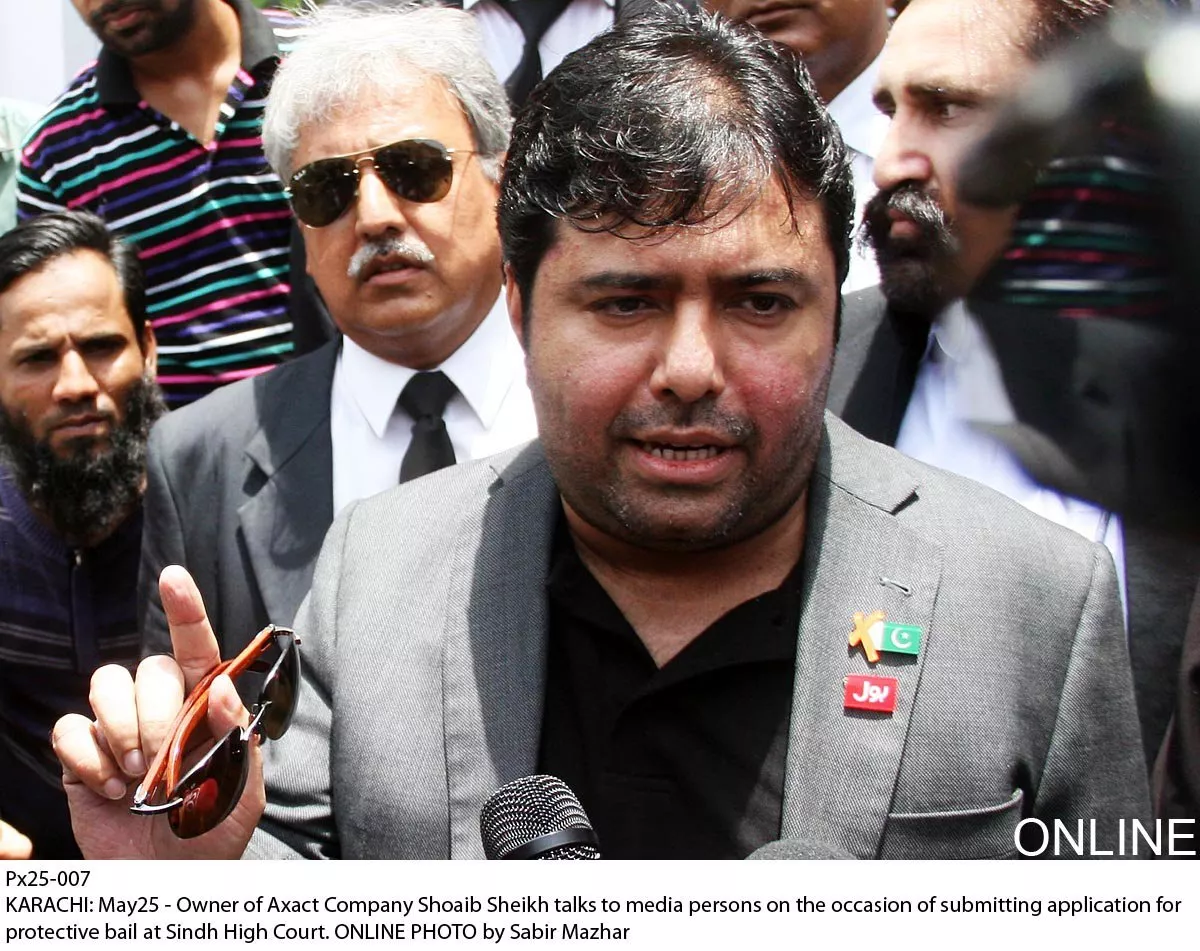 axact ceo shoaib ahmed sheikh talks to media outside the sindh high court on monday may 25 2016 photo online axact ceo shoaib ahmed sheikh talks to media outside the sindh high court on monday may 25 2016 photo online