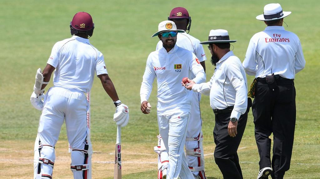 sri lanka captain dinesh chandimal has been given two suspension points and fined 100 percent of his match fee photo afp